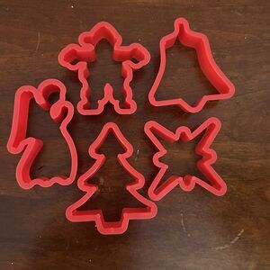 5 VTG RED PLASTIC CHRISTMAS COOKIE CUTTERS - Santa Star Bell Tree Angel